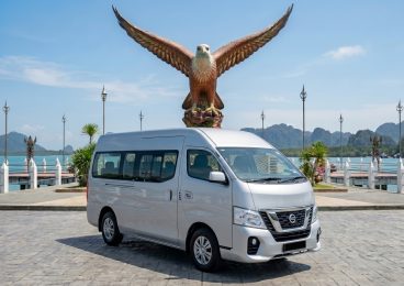 NISSAN URVAN